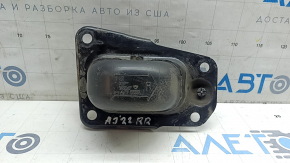 Кронштейн продольного рычага задний правый Audi A3 22-26