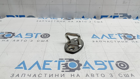 Скоба замка двери передней левой Audi A3 22-26