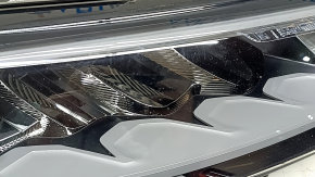 Far față dreapta Audi A3 22-22 LED, fără lumini de zi cu nisip