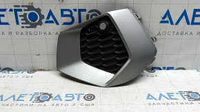 Решетка переднего бампера левая Audi A3 22-24 серая с черным, царапины