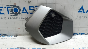 Решетка переднего бампера правая Audi A3 22-24 серая с черным, царапины