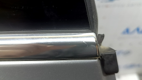 Ansamblu ușă spate dreapta Volvo XC60 18-26 Keyless, fumuriu, argintiu 711, garnitură cromată, zgârieturi pe garnituri, zgârieturi pe garnitură, ciobiri
