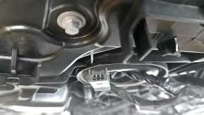 Ansamblu ușă spate dreapta Volvo XC60 18-26 Keyless, fumuriu, argintiu 711, garnitură cromată, zgârieturi pe garnituri, zgârieturi pe garnitură, ciobiri