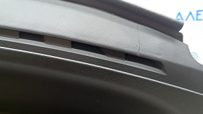 Bord față cu AIRBAG Volvo XC60 18-26 piele neagră sub proeminență, zgârieturi, închidere ruptă, fisură
