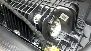 Bord față cu AIRBAG Volvo XC60 18-26 piele neagră sub proeminență, zgârieturi, închidere ruptă, fisură