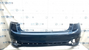 Bara spate VW Jetta 22-26, nefinisată, albastră, zgârieturi, uzată, crăpată, elemente de fixare rupte, fragmente de elemente de fixare lipsă, elemente de fixare deformate