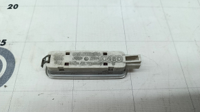 Lampă plafonieră stânga față Audi A3 22-26
