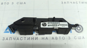 Крепление переднего бампера на крыле правое Ford Fusion mk5 13-16