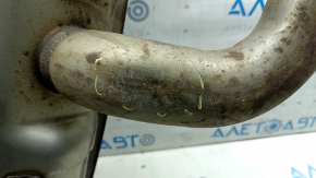 Rezonatorul țevii de eșapament cu butoi Audi A3 22-26 este zdrobit