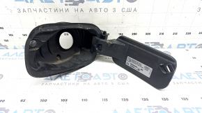 Корпус лючка бензобака Audi Q5 80A 18-25 сломано крепление