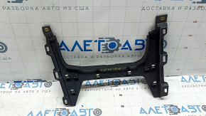 Накладка передней панели центральная Audi A3 22-26 нижняя, черная, царапина