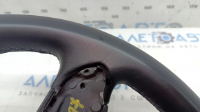 Volan VW Jetta 22-26 din piele neagră, fără butoane și ornamente, zgârieturi, lovituri