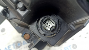 Фара передняя правая в сборе Jeep Compass 22-26 галоген + LED с креплением, скол, песок
