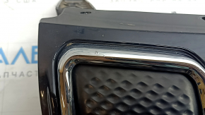 Решетка радиатора grill Jeep Compass 22-26 в сборе 3 части, глухие хром вставки, песок, царапины