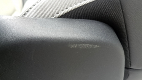 Сиденье пассажирское Jeep Compass 22-22 с airbag, механическое, кожа, серая+черная, с коричневой и серой строчкой, перфорация, под чистку, потертости, царапины
