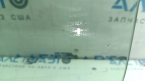 Стекло двери передней правой Nissan Murano 25-26 триплекс