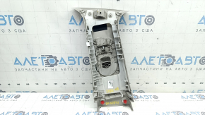 Ornamentul stâlpului central, centura superioară, dreapta, Nissan Murano 25-26, este bej, acoperită de funingine, ghidajul este rupt