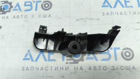 Крепление заднего бампера левое под фонарем Lexus CT200h 11-17