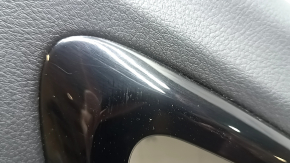 Обшивка двери карточка задняя правая Jeep Compass 22-24 серая с черным, вставка кожа коричневая, под чистку, царапины, тычки