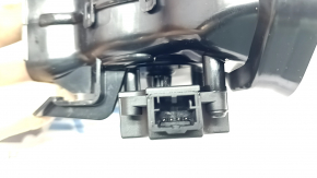 Conductă de aer stânga pentru panoul frontal Mercedes Clasa C W205 15-21 cu actuator