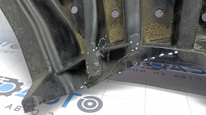 Protecție bara față pentru Mercedes Clasa C W205 300 17-18, crăpată, uzată