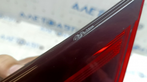 Lampă interioară hayon, dreapta, Nissan Kicks 21-25 restilizare, zgârieturi, urme de plastic