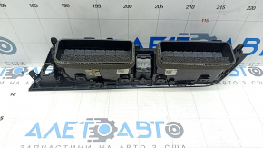 Ornament central panou frontal cu deflectoare Nissan Kicks 18-24 SR, SV, cromat