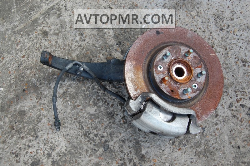 Butucul cu flanșa față stânga Mazda6 09-13