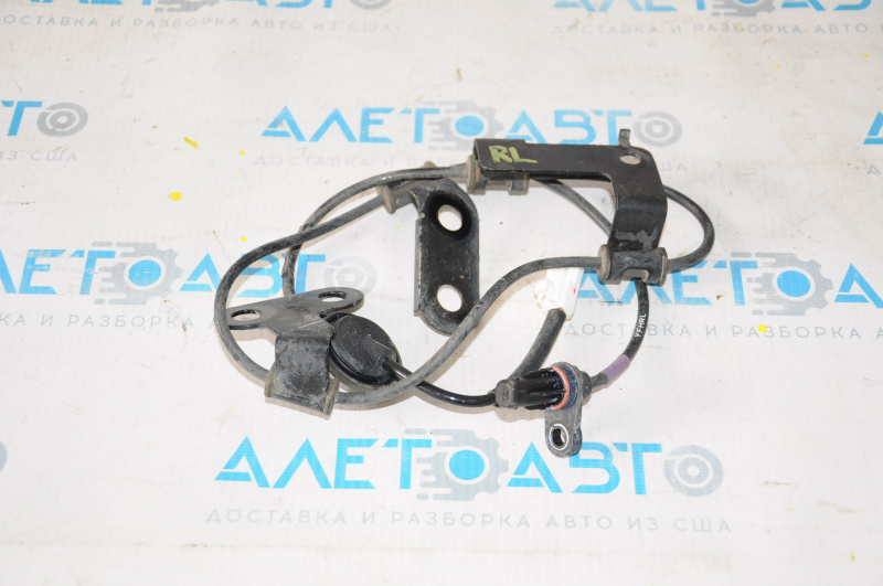 Датчик ABS задний левый Hyundai Sonata 11-15
