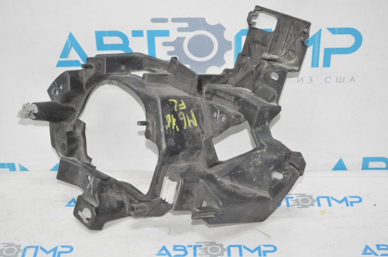 Кронштейн птф левый Mazda 6 16-17