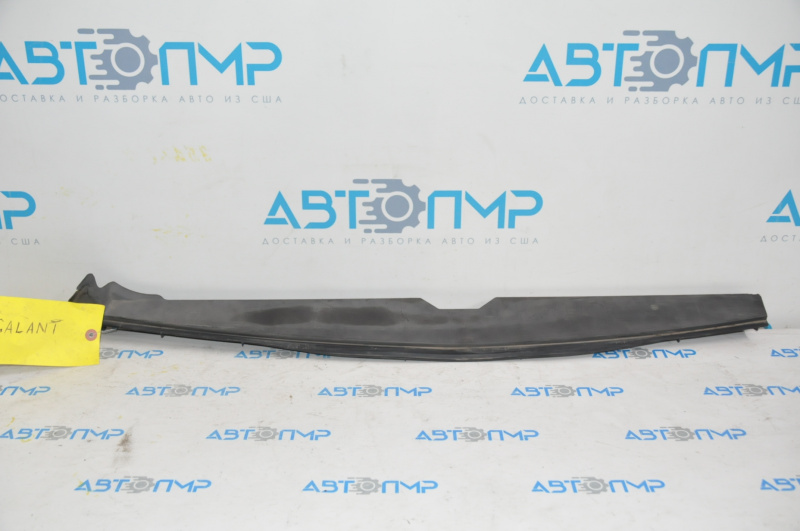 Накладка телевизора Mitsubishi Galant 04-06