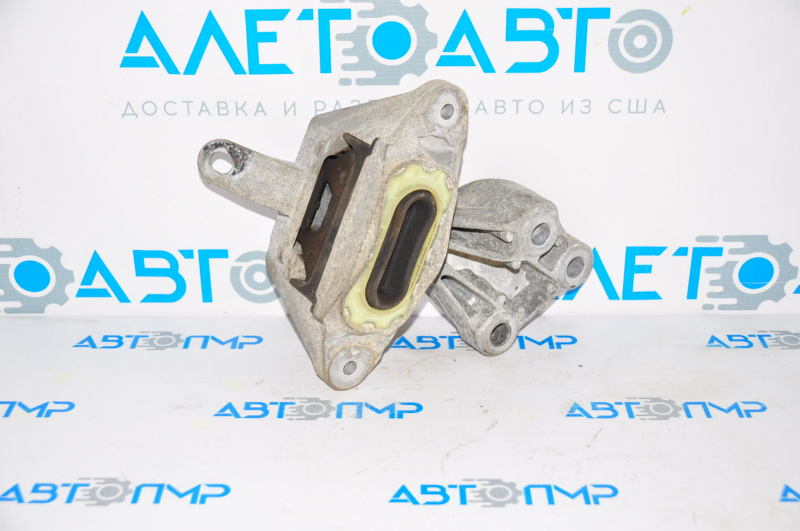 Подушка двигателя левая Chevrolet Cruze 11-15 1.8 акпп