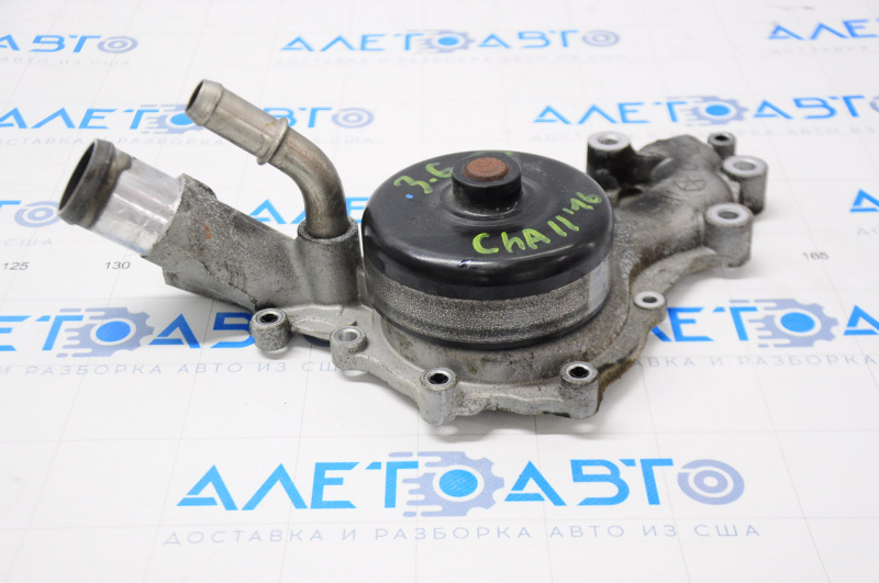 Помпа охлаждения Dodge Challenger 09-23 3.6
