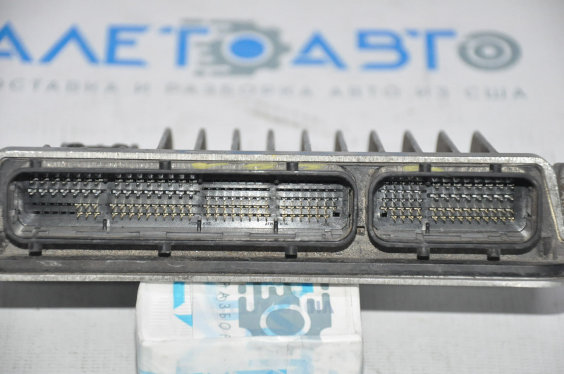 Блок ECU компьютер двигателя Toyota Camry v55 15-16 hybrid usa