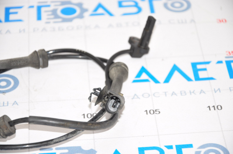 Senzor ABS față stânga Fiat 500 12-19