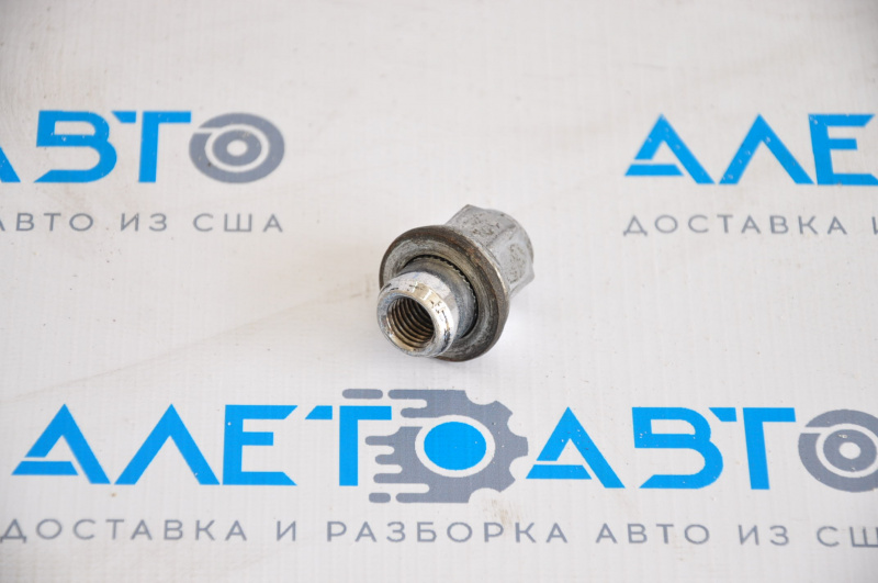 Гайка колесная d21 M12x1.5 Toyota Prius V 12-17