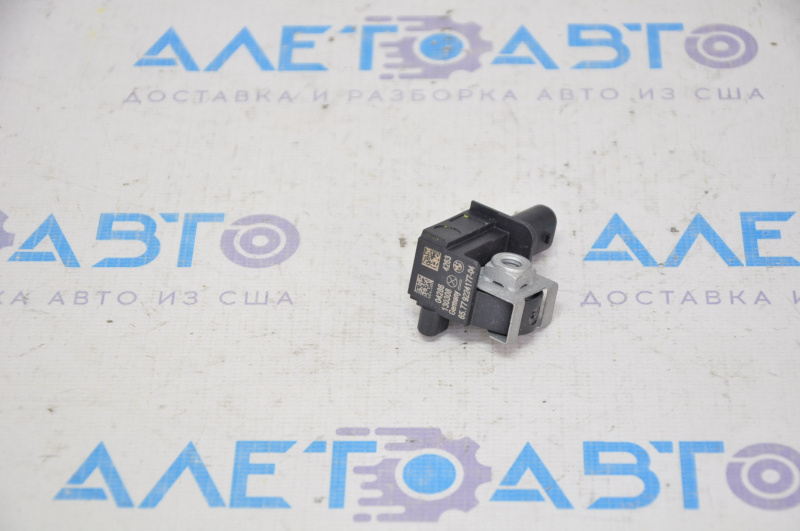 Датчик подушки безопасности задний правый BMW X3 F25 11-17