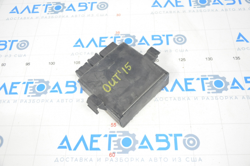 Компьютер мотора двери багажника Subaru Outback 15-16