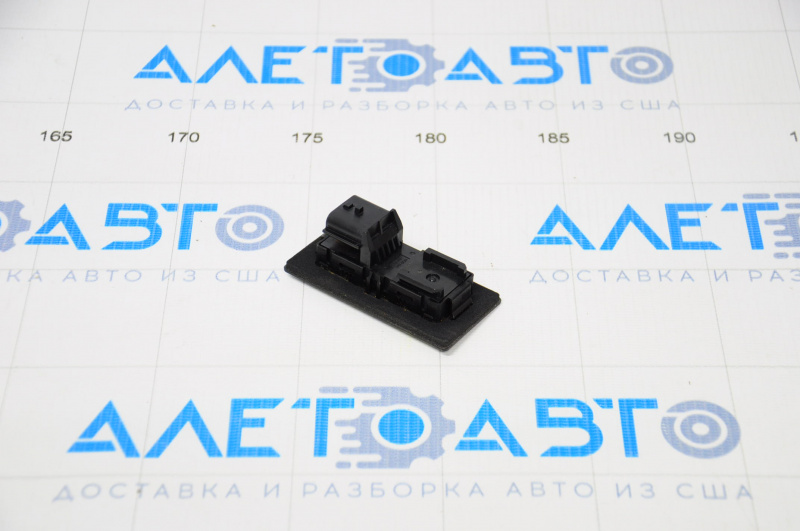 Кнопка открытия багажника Nissan Sentra 20-24