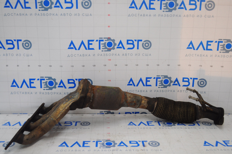 Коллектор выпускной с катализатором Ford Focus mk3 11-16 2.0 меняный катализатор