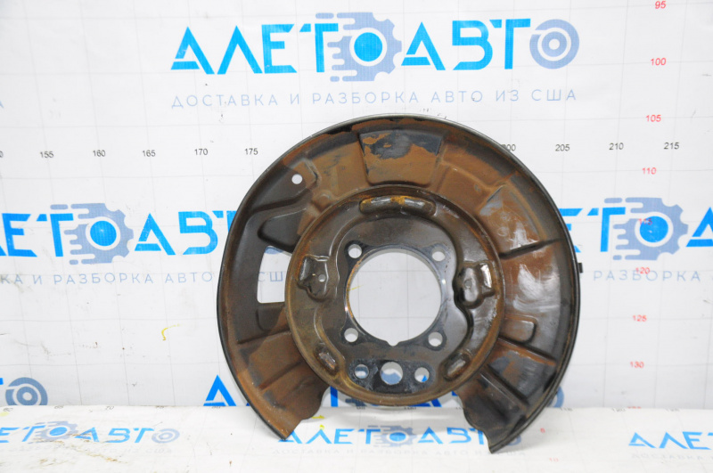 Кожух тормозного диска задний правый Lexus LS460 LS600h 07-17