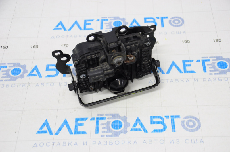 Радар круиз Toyota Prius 50 16-18 с кронштейном