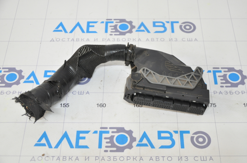 Фишка на блок ECU компьютер двигателя Mazda 6 14-21 2.5 большая
