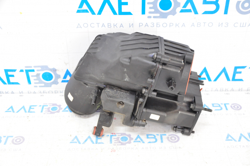 Воздуховод на компрессор Volvo XC90 16-22 T6 2 части