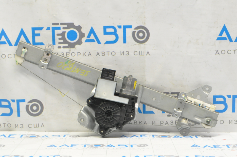 Стеклоподъемник с мотором передний левый Nissan Sentra 20-24
