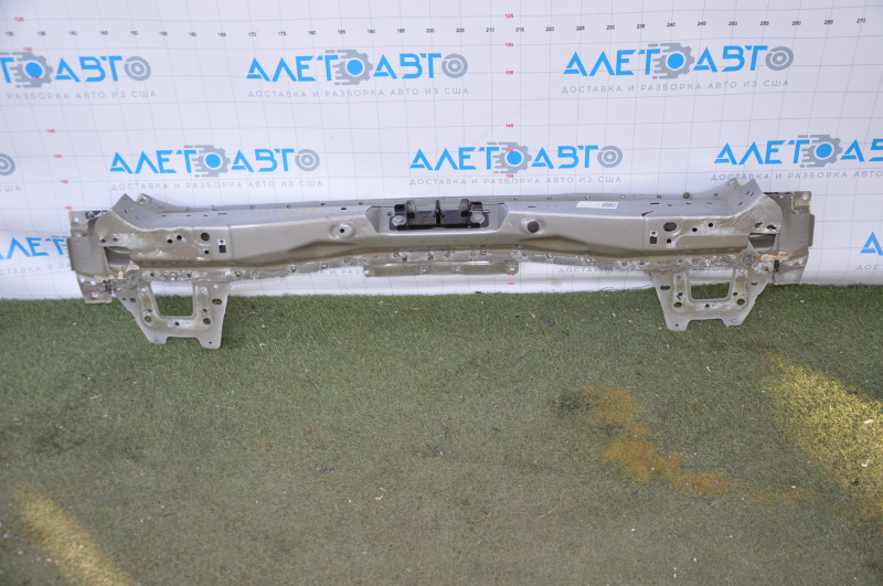 Задняя панель Ford C-max MK2 13-18 2 части серебро
