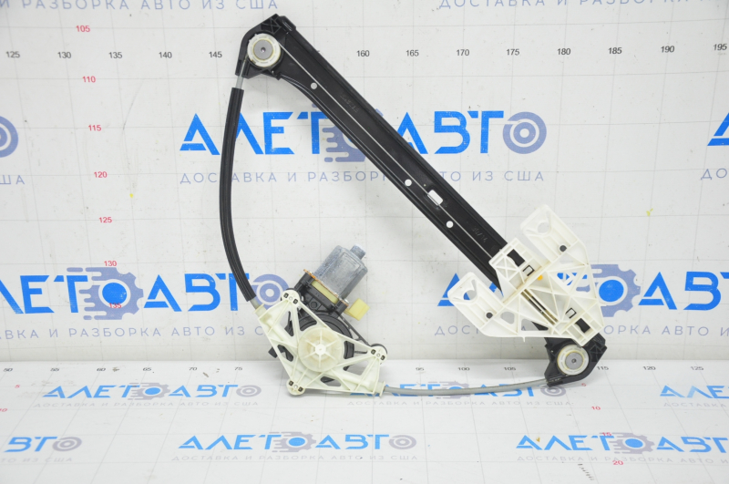 Стеклоподъемник с мотором задний левый Audi A3 8V 15-20 4d, 5d