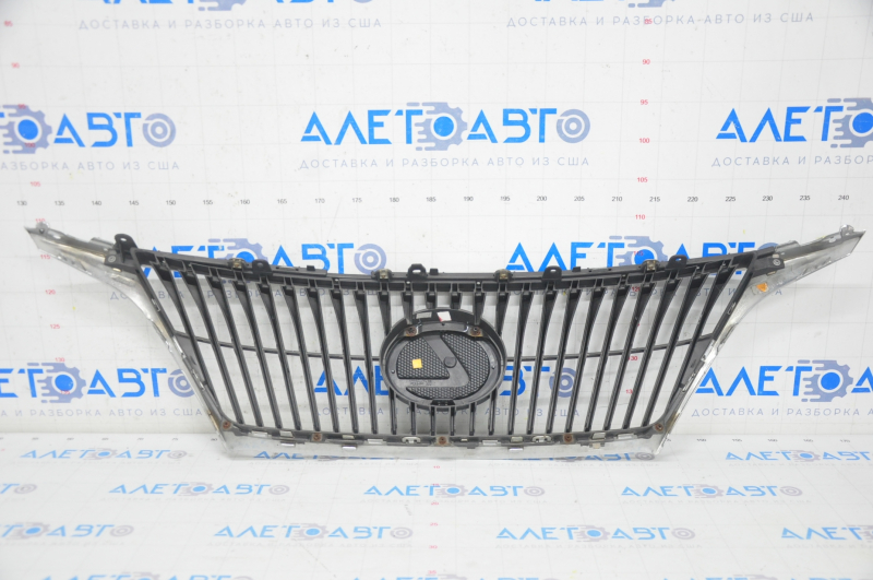 Grila radiatorului Lexus RX350 10-12, completă, nisip