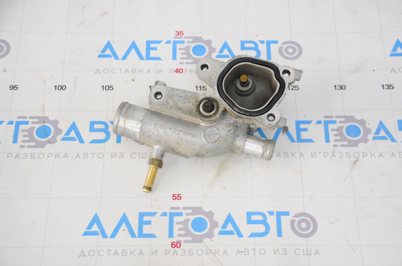 Фланец системы охлаждения Chevrolet Volt 11-15