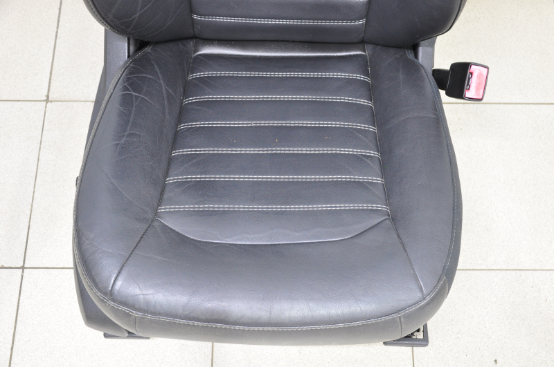 Пассажирское сидение Ford Fusion mk5 13-14 с airbag, электро, с подогревом, кожа черн